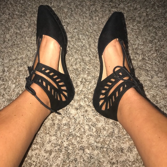 Black flats size 7 - Picture 2 of 3